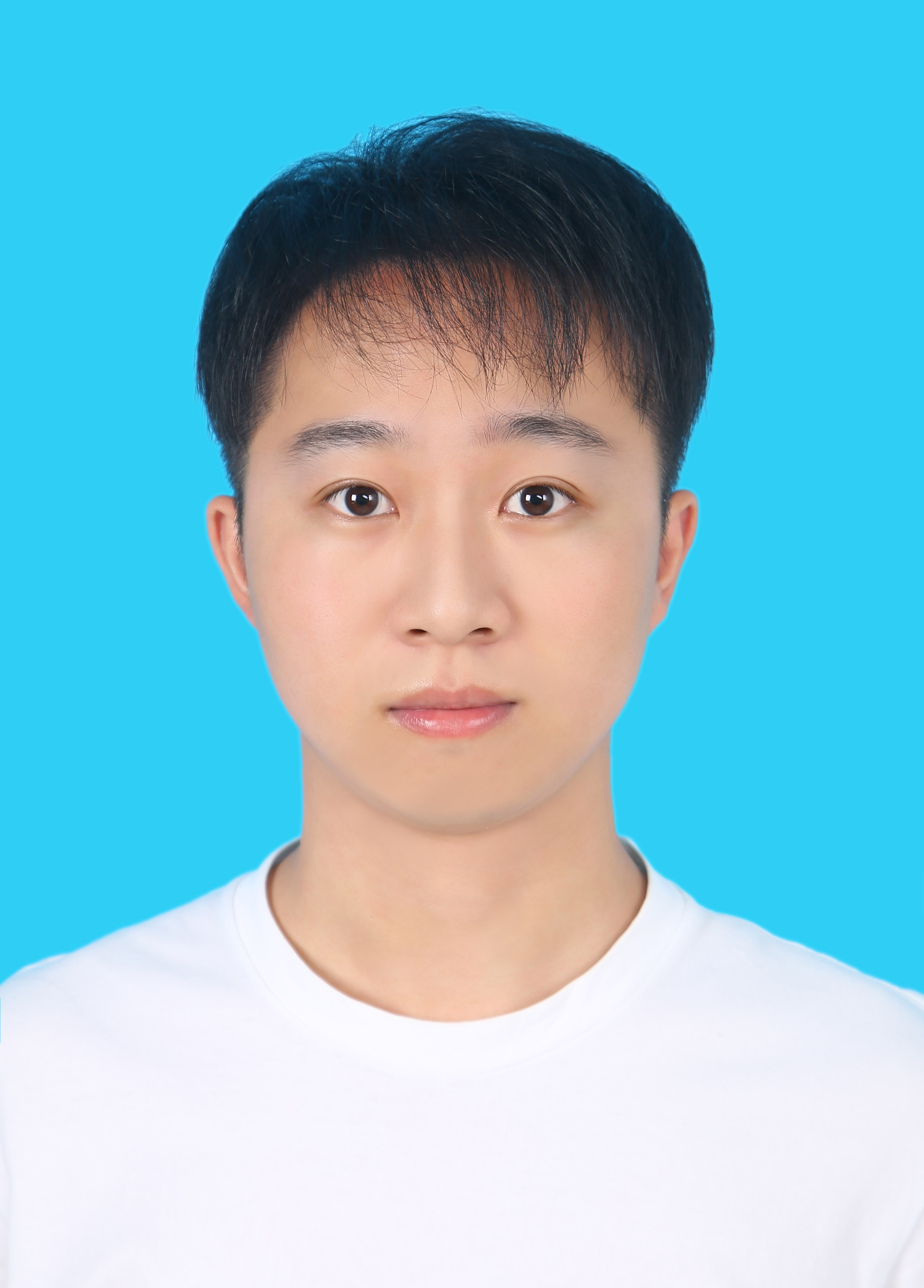 Haoliang Zhou           (周浩樑)